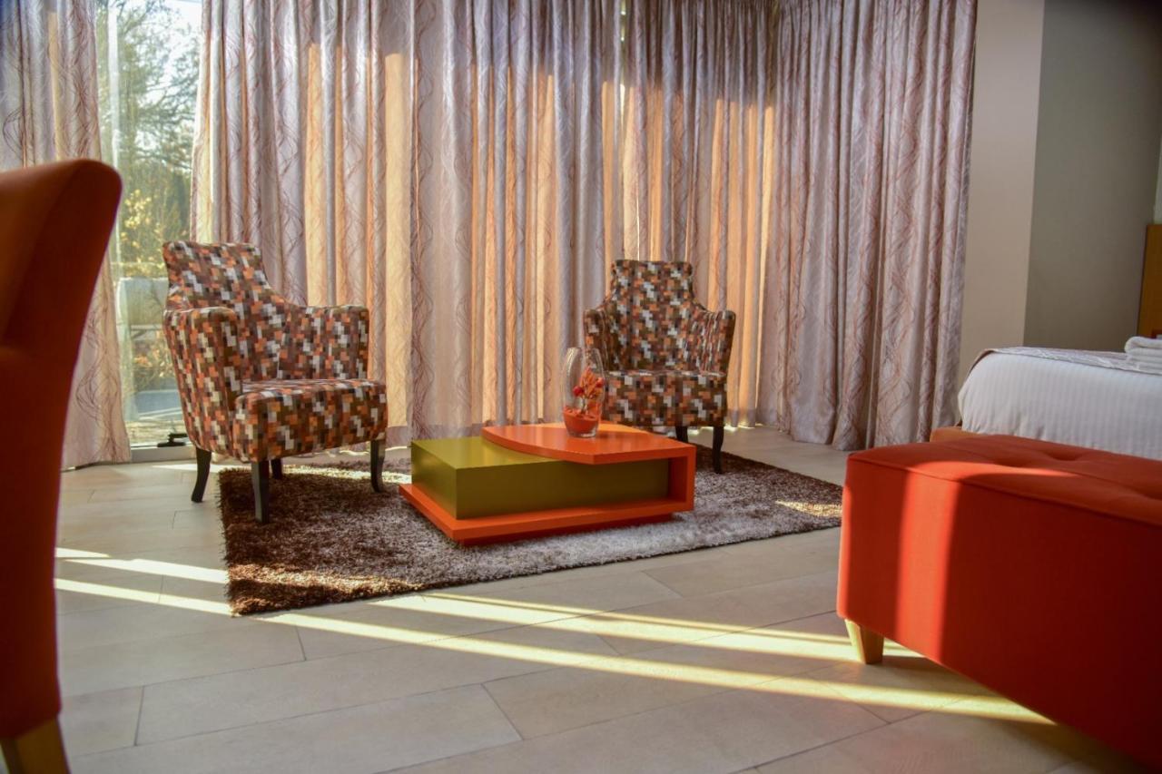 New W Hotel Tirana Bagian luar foto