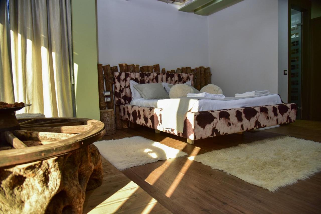 New W Hotel Tirana Bagian luar foto