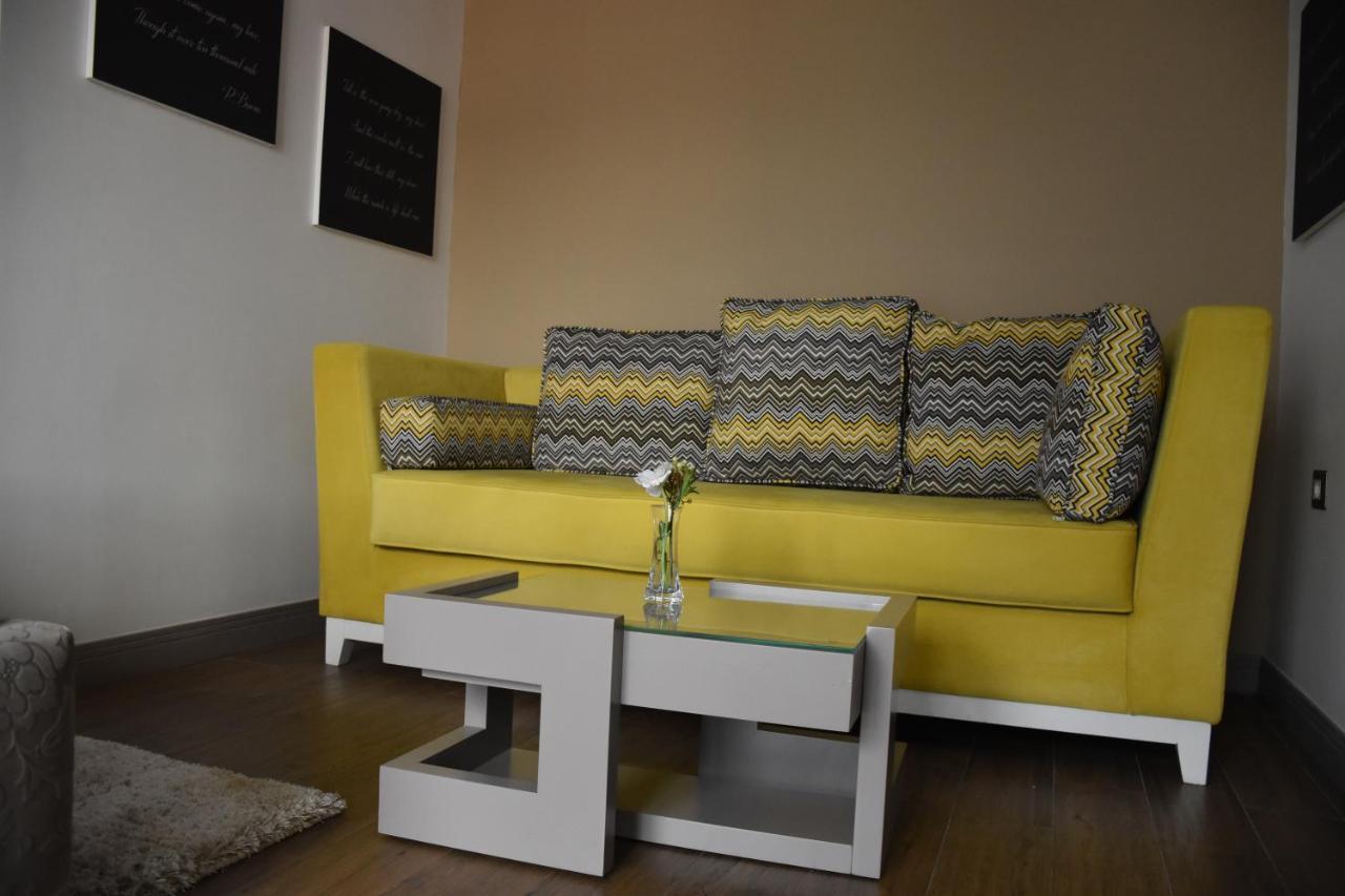 New W Hotel Tirana Bagian luar foto