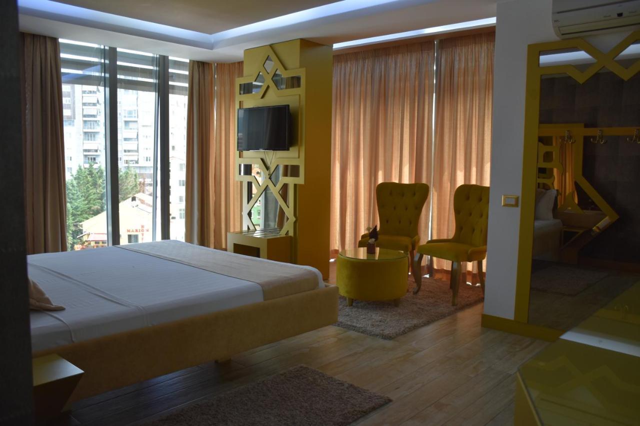 New W Hotel Tirana Bagian luar foto
