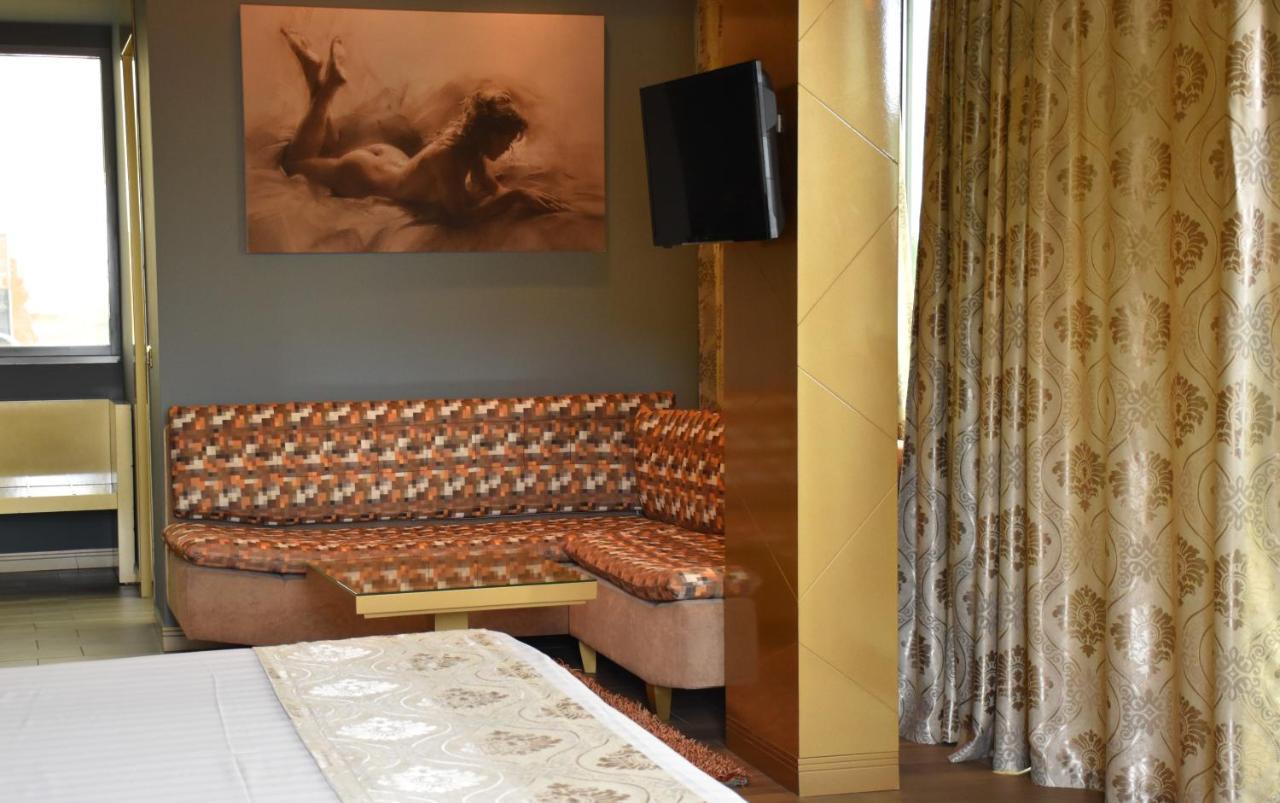 New W Hotel Tirana Bagian luar foto