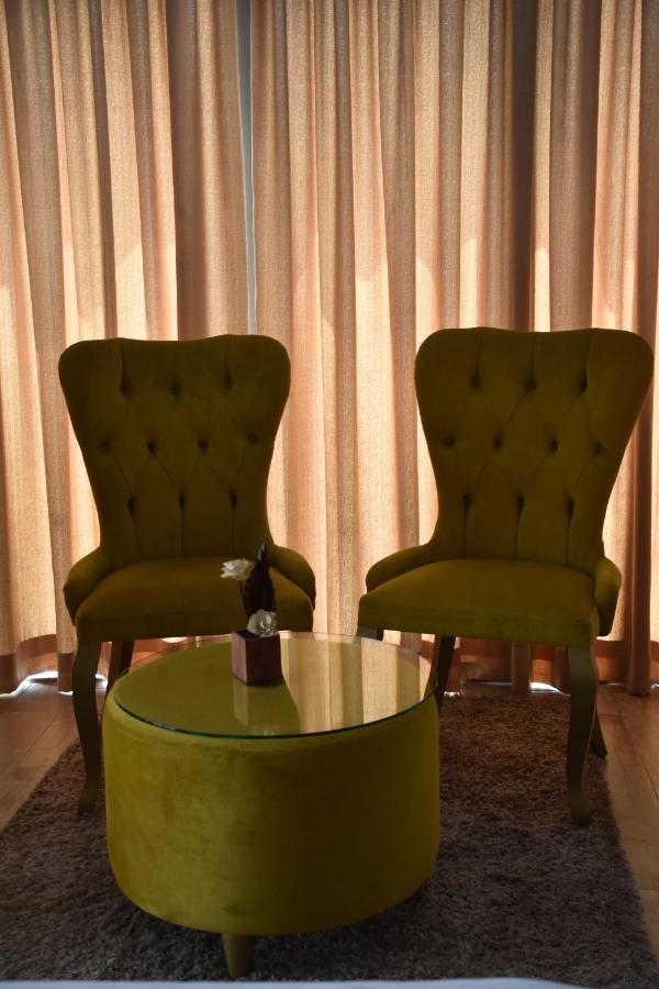 New W Hotel Tirana Bagian luar foto
