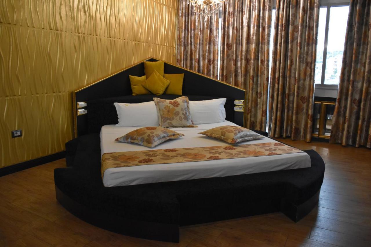 New W Hotel Tirana Bagian luar foto