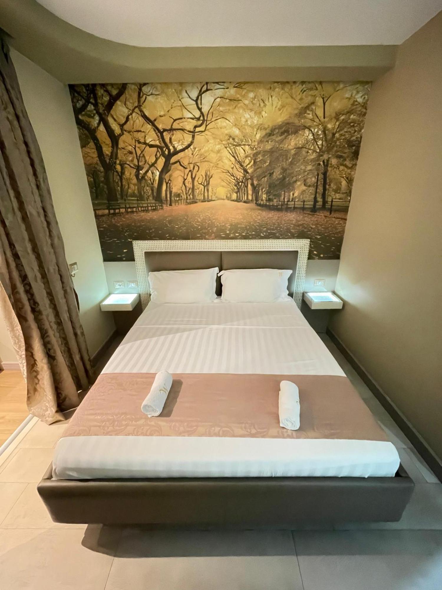 New W Hotel Tirana Bagian luar foto