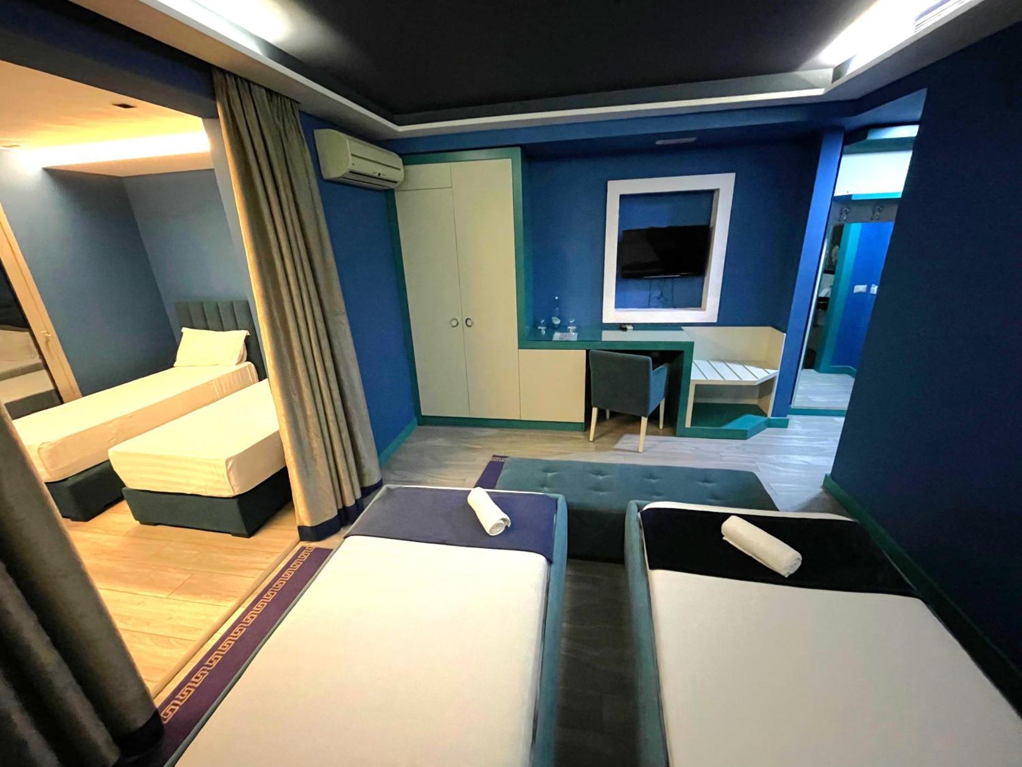 New W Hotel Tirana Bagian luar foto
